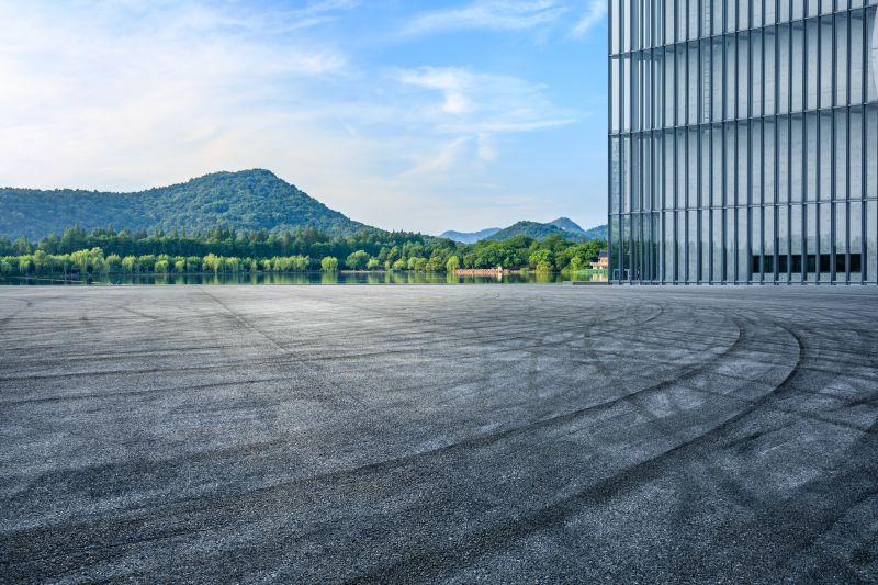 Commercial Asphalt Resurfacing in Orange County, CA